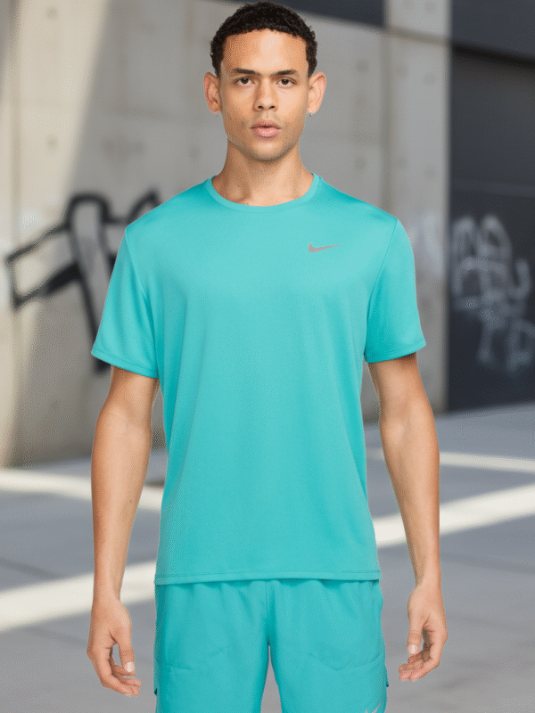 Nike Miler Cactus Poussiéreux Réfléchissant